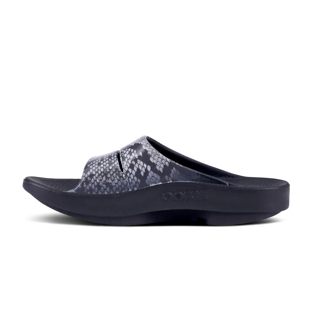 'OOFOS' Women's OOahh Slide Limited Edition - Black / Snake 8 'OOFOS' Women's OOahh Slide Limited Edition - Black / Snake