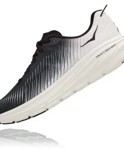 'HOKA' Men's Rincon 3 - Black / White 11 'HOKA' Men's Rincon 3 - Black / White