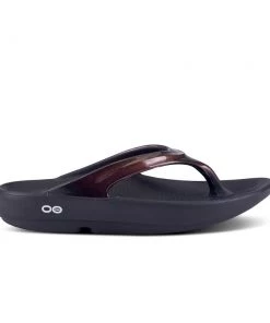 'OOFOS' Women's OOlala Luxe Thong - Cabernet