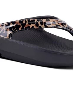'OOFOS' Women's OOlala Thong Limited Edition - Black / Leopard