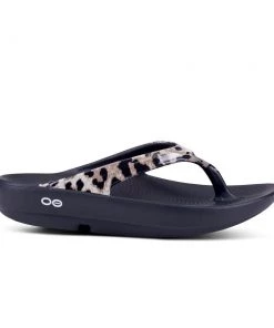 'OOFOS' Women's OOlala Thong Limited Edition - Black / Cheetah