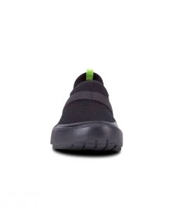 'OOFOS' Women's OOmg Low Slip On - Black / Black
