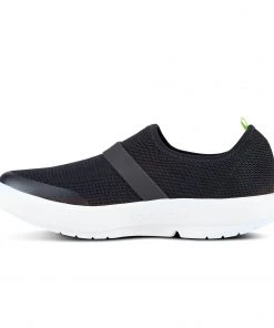 'OOFOS' Women's OOmg Fibre Low Slip On - White / Black