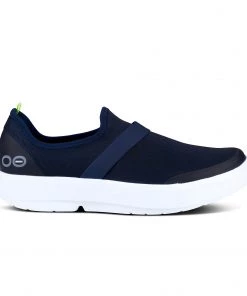 'OOFOS' Women's OOmg Fibre Low Slip On - White / Navy