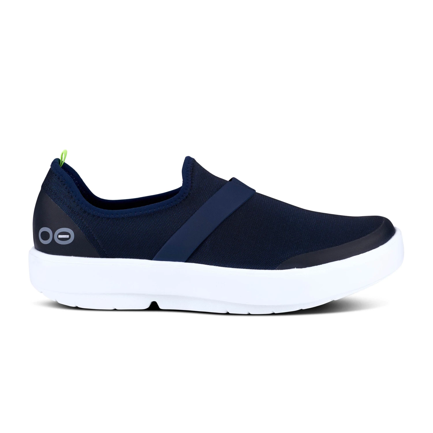 'OOFOS' Women's OOmg Fibre Low Slip On - White / Navy 3 'OOFOS' Women's OOmg Fibre Low Slip On - White / Navy