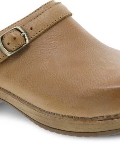 'Dansko' Women's Berry - Tan