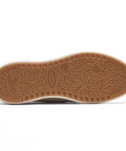 'Cobb Hill' Women's Skylar Bungee Sneaker - Dove 9 'Cobb Hill' Women's Skylar Bungee Sneaker - Dove