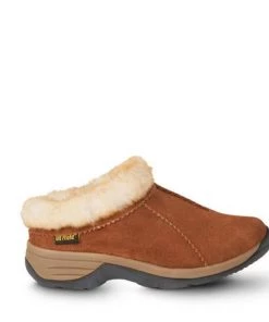 'Old Friend Footwear' Women's Snowbird II Clog Slipper - Chestnut