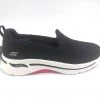 'Skechers' Women's GOwalk Arch Fit-Grateful - Black / Hot Pink