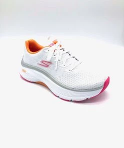 'Skechers' Women's Max Cushioning Arch Fit - White 9 'Skechers' Women's Max Cushioning Arch Fit - White