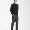 'The North Face' Men's Long Sleeve Hit T-Shirt - Aviator Navy