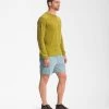 'The North Face' Men's Long Sleeve Hit T-Shirt - Matcha Green 1 'The North Face' Men's Long Sleeve Hit T-Shirt - Matcha Green