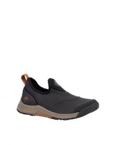 'Muck' Men's WP Outscape Low - Black