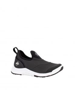 'Muck' Women's WP Outscape Low - Black