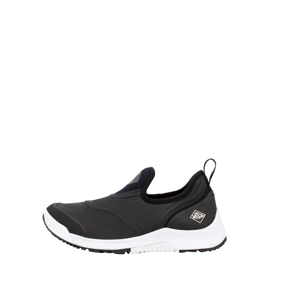 'Muck' Women's WP Outscape Low - Black 9 'Muck' Women's WP Outscape Low - Black