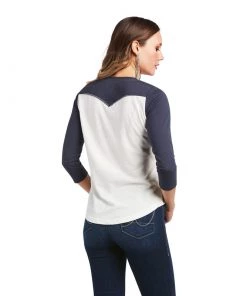 'Ariat' Women's Ranch Flowers T-Shirt - Cloud Dancer