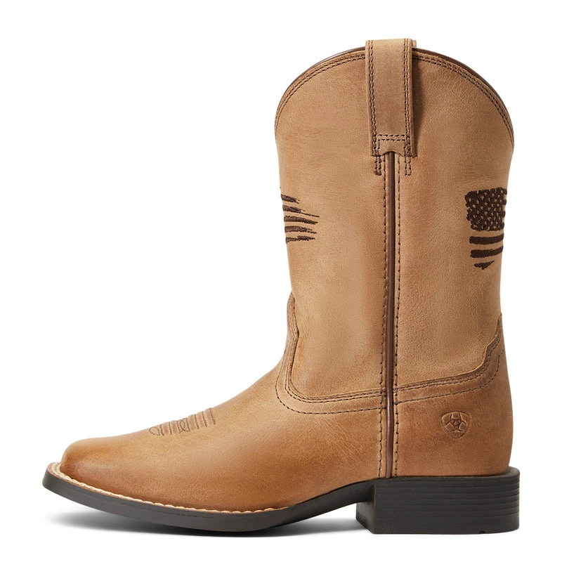 ;Ariat' Youth Patriot 2.0 Square Toe - HOMESTEAD BROWN Kids 3 ;Ariat' Youth Patriot 2.0 Square Toe - HOMESTEAD BROWN Kids