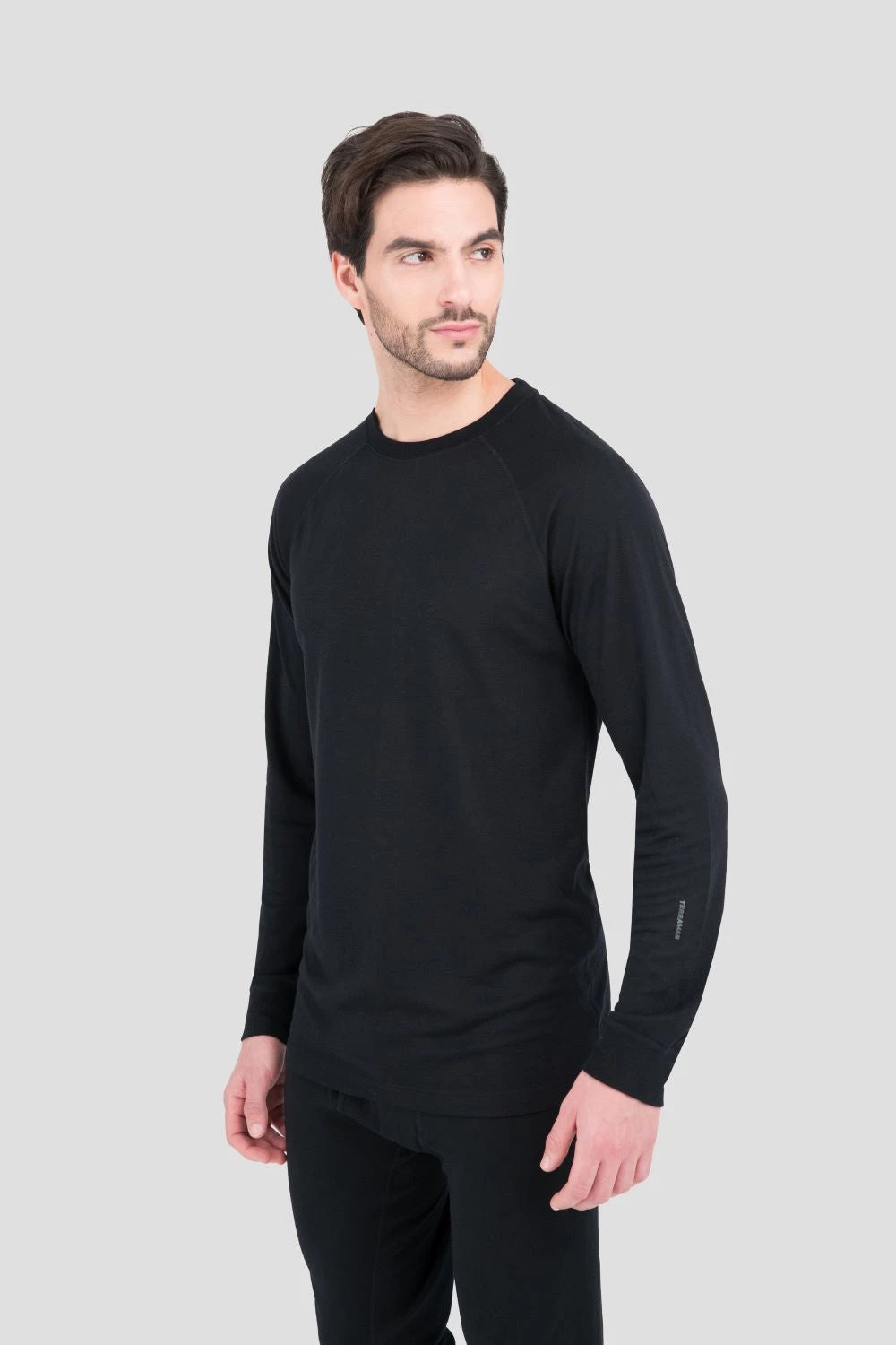 TERRAMAR BASE LAYER 'Terramar' Men's 2.0 Thermapeak® Heritage Crew - Black 3 TERRAMAR BASE LAYER 'Terramar' Men's 2.0 Thermapeak® Heritage Crew - Black