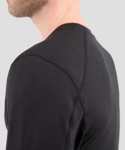 TERRAMAR BASE LAYER 'Terramar' Men's 2.0 Thermolator® Performance Crew - Black 12 TERRAMAR BASE LAYER 'Terramar' Men's 2.0 Thermolator® Performance Crew - Black