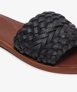 'Roxy' Women's Arabella LX Leather Sandal - Black