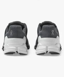 'On Running' Men's Cloudflyer - Black / White