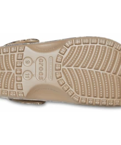 'Crocs' Men's Classic Realtree®Clog - Khaki / Camo 9 'Crocs' Men's Classic Realtree®Clog - Khaki / Camo