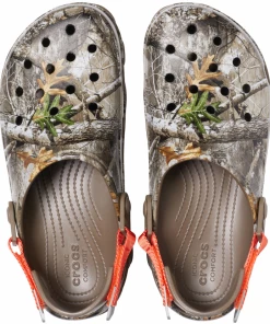 'Crocs' Unisex Classic All-Terrain - Realtree Edge / Walnut Men 10 'Crocs' Unisex Classic All-Terrain - Realtree Edge / Walnut Men