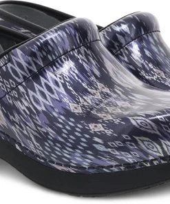 'Dansko' Women's XP 2.0 - Navy Ikat Patent 11 'Dansko' Women's XP 2.0 - Navy Ikat Patent