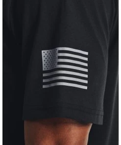 'Under Armour' Men's New Freedom Flag T-Shirt - Black / Steel