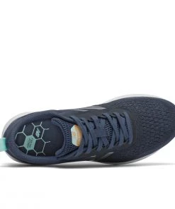 'New Balance' Women's Fresh Foam Arishi V3 - Navy / Silver 8 'New Balance' Women's Fresh Foam Arishi V3 - Navy / Silver